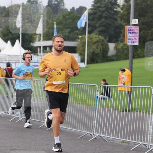 13.09.2026 - Kiel Lauf Andreas Tolksdorf http://msf.ph/oto/10296141 13.09.2026 09:23:50 Kiellinie 1682, 4090, 38, 20, 909 meine-sportfotos.de