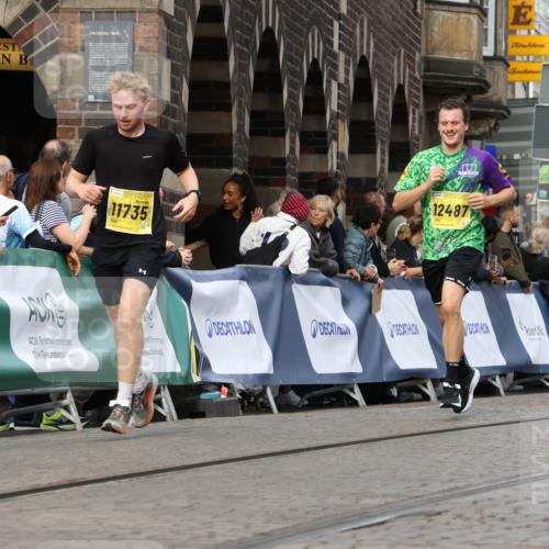 13.09.2026 - 21. swb-Marathon Bremen Strokosch-Dieckow http://msf.ph/oto/10296173 13.09.2026 10:48:07 Ziel 10172, 10210, 10393, 10592, 10594, 10860, 11018, 11360, 11634, 11809, 11894, 12077, 12278, 12547, 12558, 10316, 10421, 10638, 11058, 11135, 11241, 11781, 11815, 12259 meine-sportfotos.de
