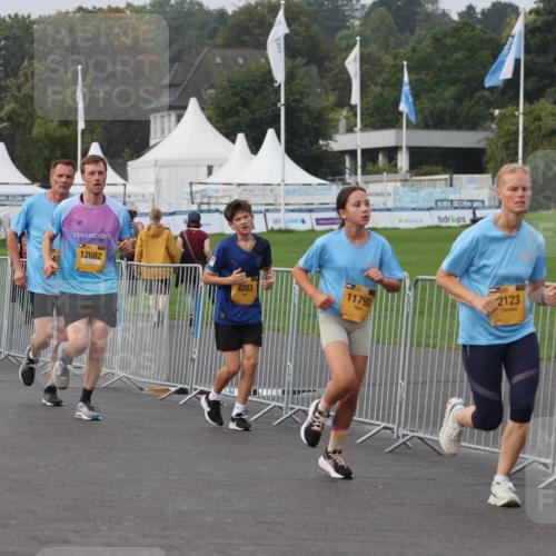 13.09.2026 - Kiel Lauf Andreas Tolksdorf http://msf.ph/oto/10296174 13.09.2026 09:23:54 Kiellinie 12682, 4283, 11792, 2123 meine-sportfotos.de