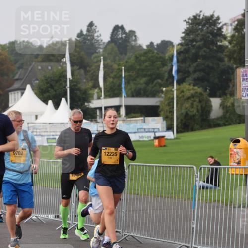 13.09.2026 - Kiel Lauf Andreas Tolksdorf http://msf.ph/oto/10296239 13.09.2026 09:24:05 Kiellinie 9782, 10825, 38, 12225 meine-sportfotos.de