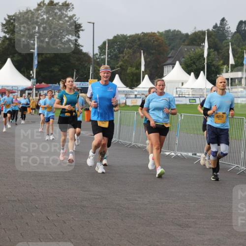 13.09.2026 - Kiel Lauf Andreas Tolksdorf http://msf.ph/oto/10296411 13.09.2026 09:24:42 Kiellinie 6213, 10303 meine-sportfotos.de