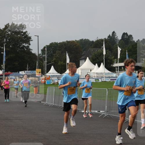 13.09.2026 - Kiel Lauf Andreas Tolksdorf http://msf.ph/oto/10296461 13.09.2026 09:24:48 Kiellinie 11694, 1702, 1120, 9354, 11750 meine-sportfotos.de