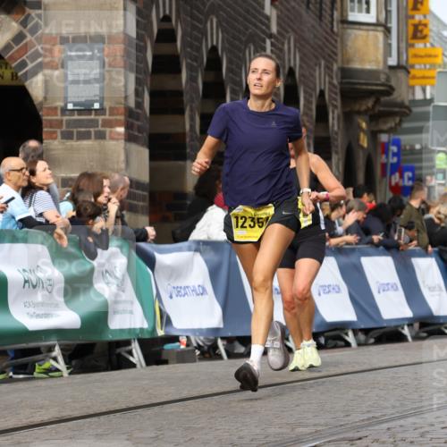 13.09.2026 - 21. swb-Marathon Bremen Strokosch-Dieckow http://msf.ph/oto/10296481 13.09.2026 10:48:10 Ziel 10172, 10210, 10393, 10592, 10860, 11018, 11360, 11634, 11735, 11894, 12077, 12278, 12487, 12547, 12558, 10316, 10421, 10638, 11135, 11241, 11683, 11781, 11815, 12259 meine-sportfotos.de
