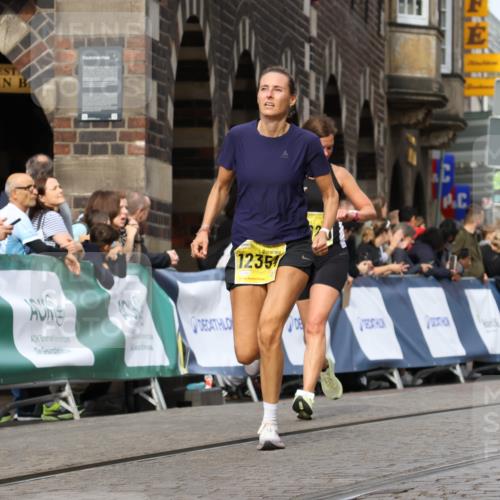 13.09.2026 - 21. swb-Marathon Bremen Strokosch-Dieckow http://msf.ph/oto/10296522 13.09.2026 10:48:10 Ziel 10172, 10210, 10393, 10592, 10860, 11018, 11360, 11634, 11735, 11894, 12077, 12278, 12487, 12547, 12558, 10316, 10421, 10638, 11135, 11241, 11683, 11781, 11815, 12259 meine-sportfotos.de
