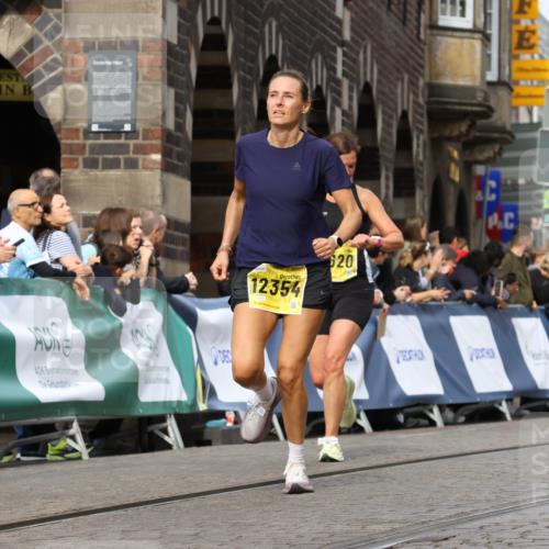13.09.2026 - 21. swb-Marathon Bremen Strokosch-Dieckow http://msf.ph/oto/10296540 13.09.2026 10:48:10 Ziel 10172, 10210, 10393, 10592, 10860, 11018, 11360, 11634, 11735, 11894, 12077, 12278, 12487, 12547, 12558, 10316, 10421, 10638, 11135, 11241, 11683, 11781, 11815, 12259 meine-sportfotos.de