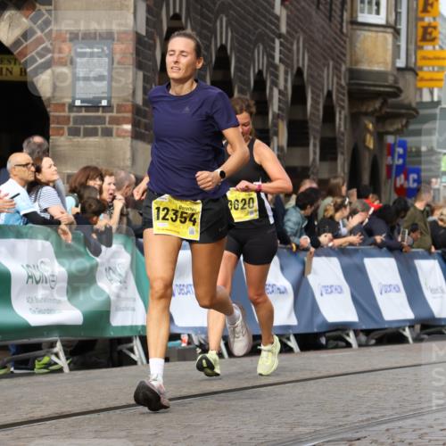 13.09.2026 - 21. swb-Marathon Bremen Strokosch-Dieckow http://msf.ph/oto/10296587 13.09.2026 10:48:10 Ziel 10172, 10210, 10393, 10592, 10860, 11018, 11360, 11634, 11735, 11894, 12077, 12278, 12487, 12547, 12558, 10316, 10421, 10638, 11135, 11241, 11683, 11781, 11815, 12259 meine-sportfotos.de