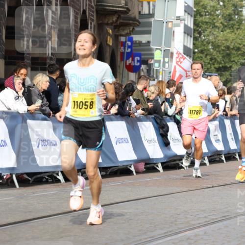 13.09.2026 - 21. swb-Marathon Bremen Strokosch-Dieckow http://msf.ph/oto/10296644 13.09.2026 10:48:18 Ziel 10142, 10329, 11193, 11360, 11735, 12278, 12354, 12487, 12558, 13620, 10231, 10269, 10421, 10426, 10489, 10770, 10814, 10993, 11582, 11683, 11815, 11837, 12259, 13570 meine-sportfotos.de