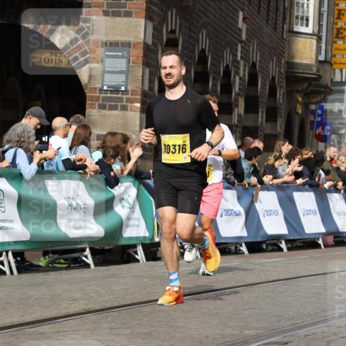 13.09.2026 - 21. swb-Marathon Bremen Strokosch-Dieckow http://msf.ph/oto/10296668 13.09.2026 10:48:21 Ziel 10142, 10329, 11058, 11193, 11360, 11735, 12278, 12354, 12487, 13620, 10231, 10269, 10426, 10489, 10538, 10770, 10814, 10993, 11196, 11582, 11611, 11683, 11837, 13570 meine-sportfotos.de