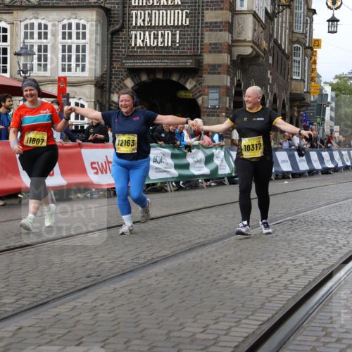 13.09.2026 - 21. swb-Marathon Bremen Strokosch-Dieckow http://msf.ph/oto/10296740 13.09.2026 11:32:03 Ziel 10317, 11341, 11807, 12163 meine-sportfotos.de