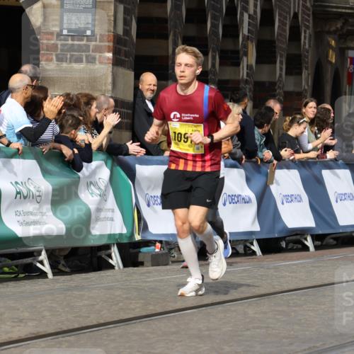 13.09.2026 - 21. swb-Marathon Bremen Strokosch-Dieckow http://msf.ph/oto/10297060 13.09.2026 10:48:46 Ziel 10231, 10269, 10421, 10426, 10489, 10538, 10638, 10770, 10814, 10993, 11135, 11196, 11241, 11582, 11611, 11683, 11815, 11837, 12259, 13570, 10253, 10293, 10566, 11885, 12027, 12204, 12350, 13512, 13555 meine-sportfotos.de
