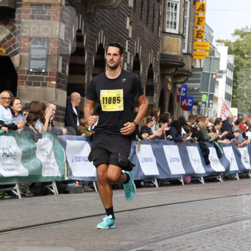 13.09.2026 - 21. swb-Marathon Bremen Strokosch-Dieckow http://msf.ph/oto/10297225 13.09.2026 10:48:59 Ziel 10231, 10269, 10426, 10489, 10538, 10770, 10814, 10815, 10917, 10993, 11196, 11372, 11611, 11837, 11885, 10392, 10514, 10566, 10655, 11316, 11567, 11891, 11896, 11984, 12132, 12149, 12350, 12450, 12529, 13577 meine-sportfotos.de