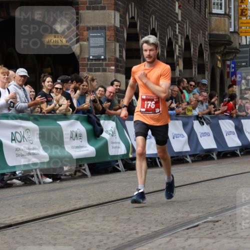13.09.2026 - 21. swb-Marathon Bremen Strokosch-Dieckow http://msf.ph/oto/10297363 13.09.2026 12:23:01 Ziel 176 meine-sportfotos.de