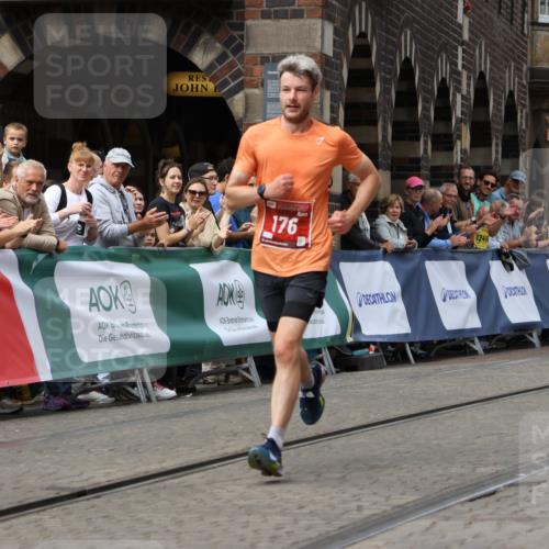 13.09.2026 - 21. swb-Marathon Bremen Strokosch-Dieckow http://msf.ph/oto/10297385 13.09.2026 12:23:01 Ziel 176 meine-sportfotos.de