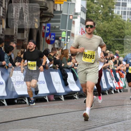 13.09.2026 - 21. swb-Marathon Bremen Strokosch-Dieckow http://msf.ph/oto/10297504 13.09.2026 10:49:08 Ziel 10815, 10917, 11372, 11885, 12204, 13512, 13555, 10294, 10514, 10655, 11316, 11567, 11621, 11896, 11984, 12149, 12376, 13577 meine-sportfotos.de
