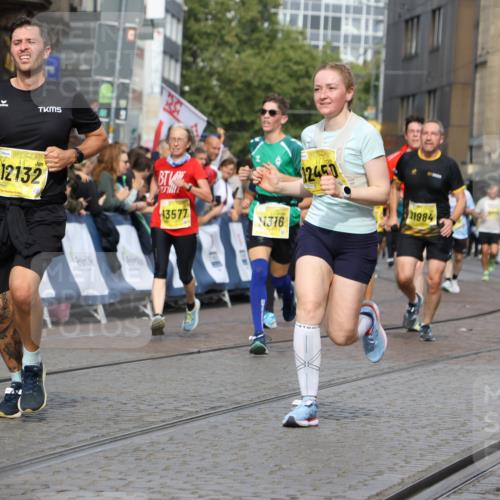 13.09.2026 - 21. swb-Marathon Bremen Strokosch-Dieckow http://msf.ph/oto/10297763 13.09.2026 10:49:18 Ziel 10253, 10293, 10392, 10566, 11885, 11891, 12027, 12204, 12350, 13512, 13555, 10739, 10835, 10846, 10910, 11092, 11191, 11621, 11635, 12376 meine-sportfotos.de