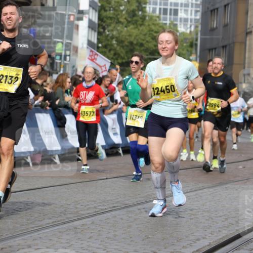 13.09.2026 - 21. swb-Marathon Bremen Strokosch-Dieckow http://msf.ph/oto/10297788 13.09.2026 10:49:18 Ziel 10253, 10293, 10392, 10566, 11885, 11891, 12027, 12204, 12350, 13512, 13555, 10739, 10835, 10846, 10910, 11092, 11191, 11621, 11635, 12376 meine-sportfotos.de