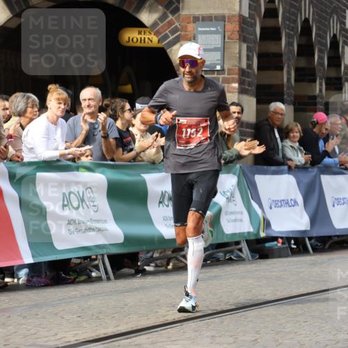 13.09.2026 - 21. swb-Marathon Bremen Strokosch-Dieckow http://msf.ph/oto/10297958 13.09.2026 12:34:19 Ziel 1192, 1154, 1997 meine-sportfotos.de
