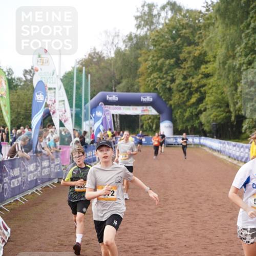 13.09.2026 - Airport Race Dennis Weichert http://msf.ph/oto/10297990 13.09.2026 10:35:38 Ziel 316, 4023, 4072, 5031, 5032, 5202, 5230, 5481 meine-sportfotos.de