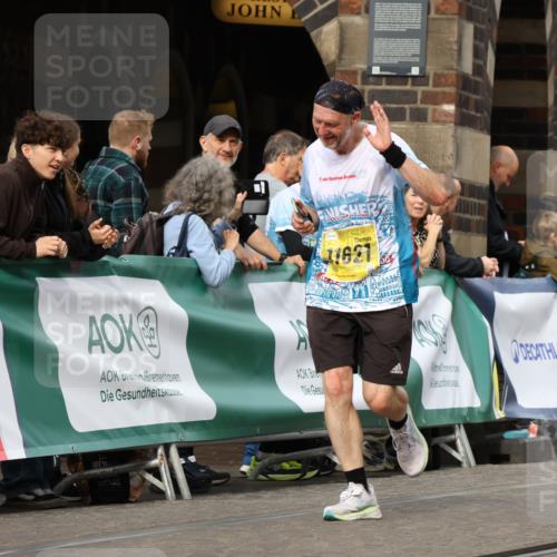 13.09.2026 - 21. swb-Marathon Bremen Strokosch-Dieckow http://msf.ph/oto/10298058 13.09.2026 10:49:29 Ziel 10253, 10293, 10294, 10392, 10514, 10566, 10655, 11316, 11567, 11891, 11896, 11984, 12027, 12132, 12149, 12350, 12450, 12529, 13577, 10709, 11007, 11092, 11717 meine-sportfotos.de