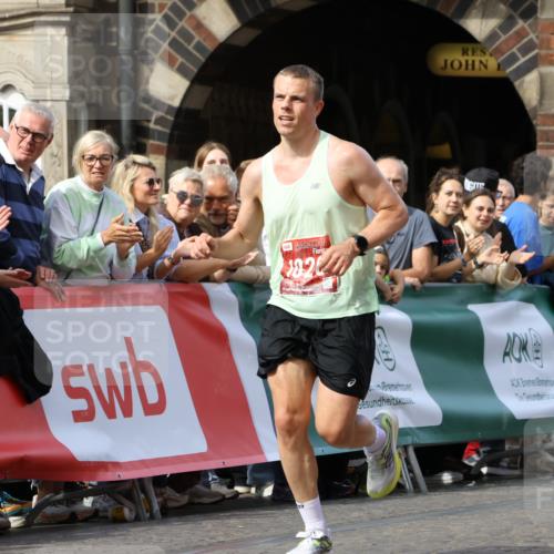 13.09.2026 - 21. swb-Marathon Bremen Strokosch-Dieckow http://msf.ph/oto/10298114 13.09.2026 12:35:31 Ziel 1028 meine-sportfotos.de