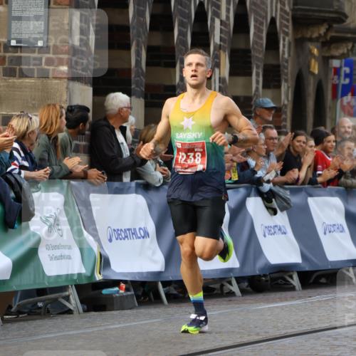 13.09.2026 - 21. swb-Marathon Bremen Strokosch-Dieckow http://msf.ph/oto/10298139 13.09.2026 12:36:11 Ziel 245, 1238 meine-sportfotos.de