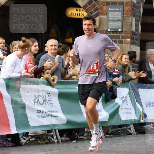 13.09.2026 - 21. swb-Marathon Bremen Strokosch-Dieckow http://msf.ph/oto/10298171 13.09.2026 12:36:25 Ziel 1670 meine-sportfotos.de