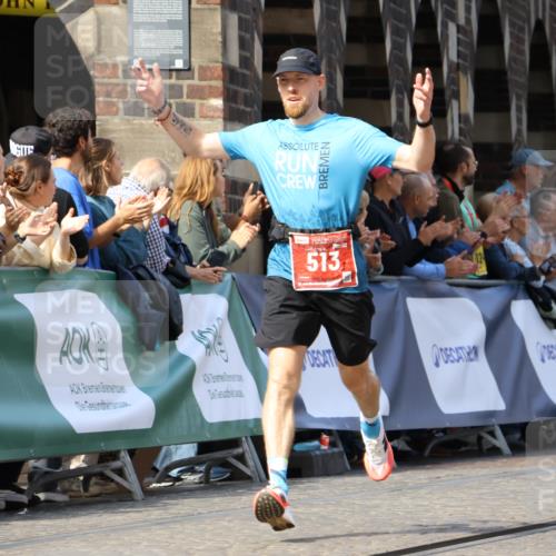 13.09.2026 - 21. swb-Marathon Bremen Strokosch-Dieckow http://msf.ph/oto/10298214 13.09.2026 12:37:46 Ziel 513, 1957 meine-sportfotos.de