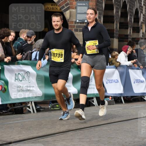 13.09.2026 - 21. swb-Marathon Bremen Strokosch-Dieckow http://msf.ph/oto/10298219 13.09.2026 10:49:36 Ziel 10294, 10392, 10514, 10655, 10846, 11316, 11567, 11621, 11896, 11984, 12132, 12149, 12376, 12450, 12529, 13577, 10508, 10709, 11007, 11183, 11717 meine-sportfotos.de