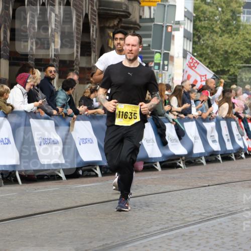 13.09.2026 - 21. swb-Marathon Bremen Strokosch-Dieckow http://msf.ph/oto/10298228 13.09.2026 10:49:37 Ziel 10294, 10392, 10514, 10655, 10739, 10846, 11191, 11316, 11567, 11621, 11896, 11984, 12132, 12149, 12376, 12450, 12529, 13577, 10508, 10709, 11007, 11183 meine-sportfotos.de