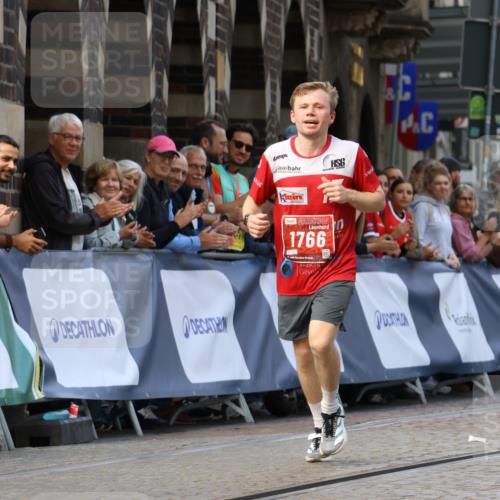 13.09.2026 - 21. swb-Marathon Bremen Strokosch-Dieckow http://msf.ph/oto/10298263 13.09.2026 12:38:04 Ziel 1766 meine-sportfotos.de