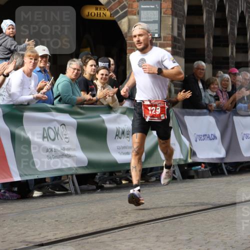 13.09.2026 - 21. swb-Marathon Bremen Strokosch-Dieckow http://msf.ph/oto/10298421 13.09.2026 12:42:10 Ziel 129 meine-sportfotos.de