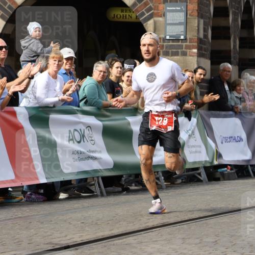 13.09.2026 - 21. swb-Marathon Bremen Strokosch-Dieckow http://msf.ph/oto/10298425 13.09.2026 12:42:11 Ziel 129 meine-sportfotos.de