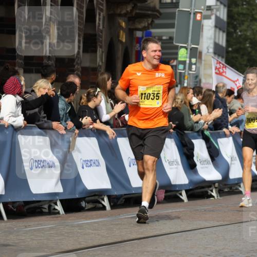 13.09.2026 - 21. swb-Marathon Bremen Strokosch-Dieckow http://msf.ph/oto/10298454 13.09.2026 10:49:59 Ziel 10709, 10835, 10910, 11007, 11092, 11635, 11717, 10876, 11111, 11128, 11415, 12240, 12510 meine-sportfotos.de