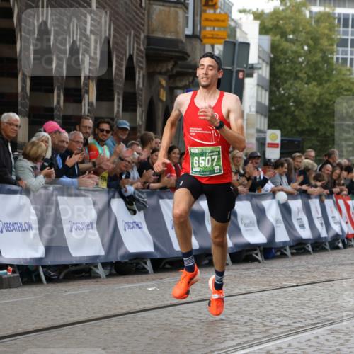 13.09.2026 - 21. swb-Marathon Bremen Strokosch-Dieckow http://msf.ph/oto/10298558 13.09.2026 12:44:16 Ziel 798, 1490 meine-sportfotos.de
