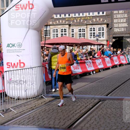 13.09.2026 - 21. swb-Marathon Bremen Tim E. http://msf.ph/oto/10298608 13.09.2026 10:36:55 Ziel 11916, 12456, 13548 meine-sportfotos.de