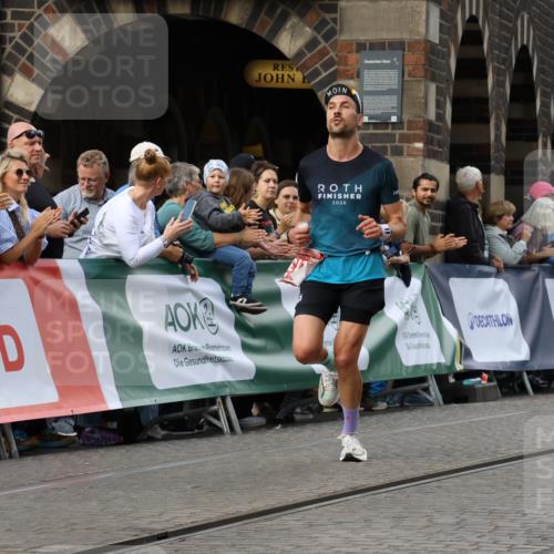 13.09.2026 - 21. swb-Marathon Bremen Strokosch-Dieckow http://msf.ph/oto/10298616 13.09.2026 12:44:32 Ziel 798, 1313, 1490, 2044, 6507, 289, 6485 meine-sportfotos.de