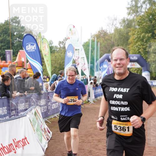 13.09.2026 - Airport Race Dennis Weichert http://msf.ph/oto/10298697 13.09.2026 10:36:00 Ziel 5304, 5361, 5384 meine-sportfotos.de