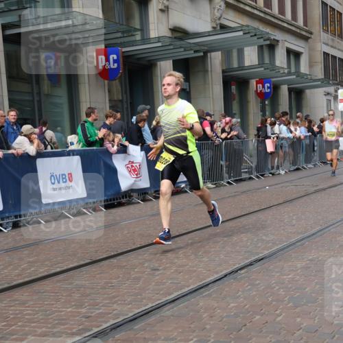 13.09.2026 - 21. swb-Marathon Bremen Strokosch-Dieckow http://msf.ph/oto/10298822 13.09.2026 10:46:22 Ziel 10445, 10590, 10897, 11110, 11155, 11356, 12035, 12364, 12375, 13511, 10228, 10447, 10992, 11287, 11706, 11925, 11926, 11956, 13529, 13609, 13612, 13640 meine-sportfotos.de