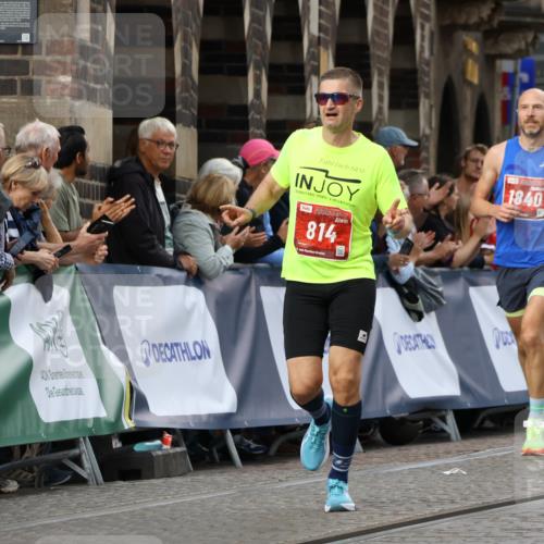 13.09.2026 - 21. swb-Marathon Bremen Strokosch-Dieckow http://msf.ph/oto/10298883 13.09.2026 12:45:23 Ziel 322, 814, 1187, 1544, 1840, 4474, 8285, 2032 meine-sportfotos.de