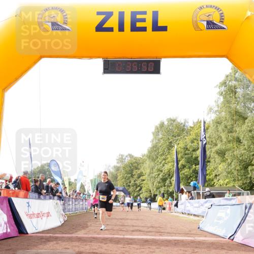 13.09.2026 - Airport Race Dennis Weichert http://msf.ph/oto/10298886 13.09.2026 10:36:24 Ziel 5083, 5216 meine-sportfotos.de