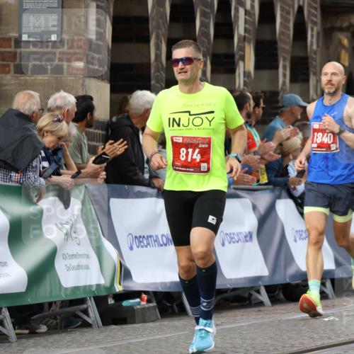 13.09.2026 - 21. swb-Marathon Bremen Strokosch-Dieckow http://msf.ph/oto/10298927 13.09.2026 12:45:23 Ziel 322, 814, 1187, 1544, 1840, 4474, 8285, 2032 meine-sportfotos.de