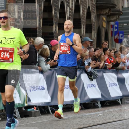 13.09.2026 - 21. swb-Marathon Bremen Strokosch-Dieckow http://msf.ph/oto/10298937 13.09.2026 12:45:24 Ziel 322, 814, 1187, 1544, 1840, 4474, 8285, 2032 meine-sportfotos.de