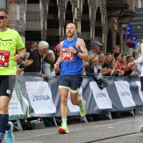 13.09.2026 - 21. swb-Marathon Bremen Strokosch-Dieckow http://msf.ph/oto/10298944 13.09.2026 12:45:24 Ziel 322, 814, 1187, 1544, 1840, 4474, 8285, 2032 meine-sportfotos.de
