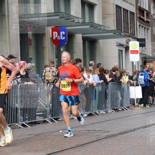 13.09.2026 - 21. swb-Marathon Bremen Strokosch-Dieckow http://msf.ph/oto/10299007 13.09.2026 10:46:28 Ziel 10289, 10445, 10504, 10590, 11155, 11199, 11212, 11661, 11783, 12035, 12364, 12375, 13511, 10228, 10447, 10897, 10992, 11110, 11287, 11356, 11706, 11925, 11926, 13609, 13640 meine-sportfotos.de