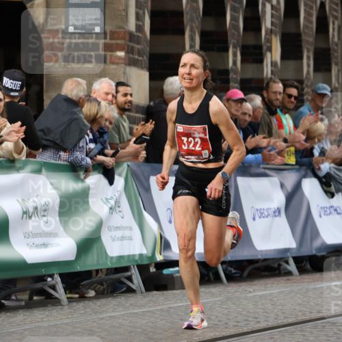 13.09.2026 - 21. swb-Marathon Bremen Strokosch-Dieckow http://msf.ph/oto/10299025 13.09.2026 12:45:28 Ziel 322, 814, 1187, 1544, 1840, 8285, 2032 meine-sportfotos.de
