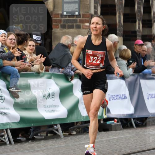 13.09.2026 - 21. swb-Marathon Bremen Strokosch-Dieckow http://msf.ph/oto/10299058 13.09.2026 12:45:29 Ziel 322, 814, 1187, 1544, 1840, 8285, 2032 meine-sportfotos.de