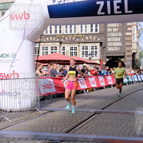 13.09.2026 - 21. swb-Marathon Bremen Tim E. http://msf.ph/oto/10299076 13.09.2026 10:38:10 Ziel 11083, 12538, 13535 meine-sportfotos.de