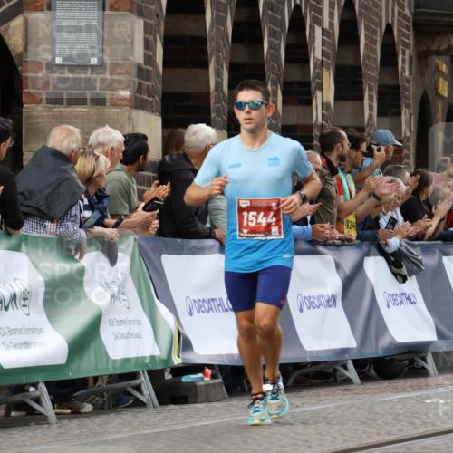 13.09.2026 - 21. swb-Marathon Bremen Strokosch-Dieckow http://msf.ph/oto/10299087 13.09.2026 12:45:34 Ziel 322, 1544, 2032 meine-sportfotos.de