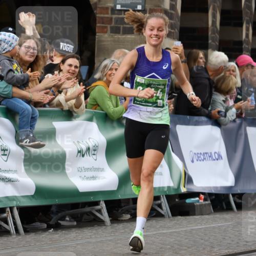 13.09.2026 - 21. swb-Marathon Bremen Strokosch-Dieckow http://msf.ph/oto/10299258 13.09.2026 12:46:10 Ziel 103, 8044 meine-sportfotos.de