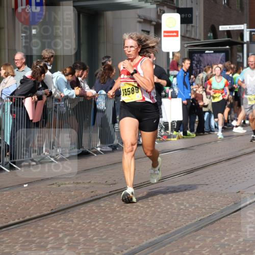 13.09.2026 - 21. swb-Marathon Bremen Strokosch-Dieckow http://msf.ph/oto/10299370 13.09.2026 10:47:07 Ziel 10189, 10223, 10270, 10310, 10319, 10594, 10807, 10873, 10898, 11130, 11187, 11269, 11462, 11469, 11646, 12048, 12195, 12296, 12298, 12318, 13521, 13528, 13545, 13589, 10289, 10445, 10504, 10744, 11060, 11199, 11212, 11344, 11608, 11650, 11651, 11661, 11783, 11814, 12364, 12375, 12415, 12470, 13613 meine-sportfotos.de